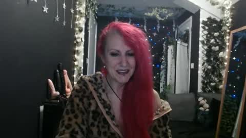 SaucySky online show from 01/19/25, 08:51