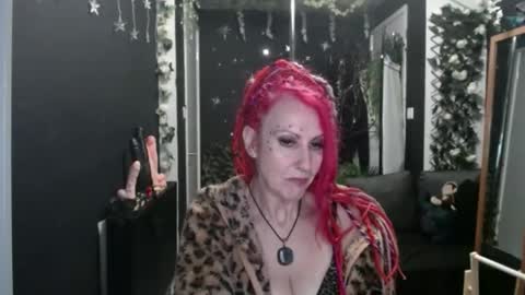 SaucySky online show from 09/14/25, 12:21