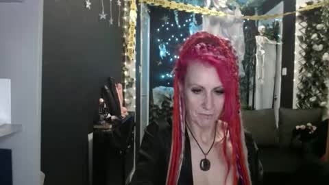 SaucySky online show from 10/19/25, 08:31