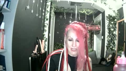 SaucySky online show from 04/21/26, 08:34