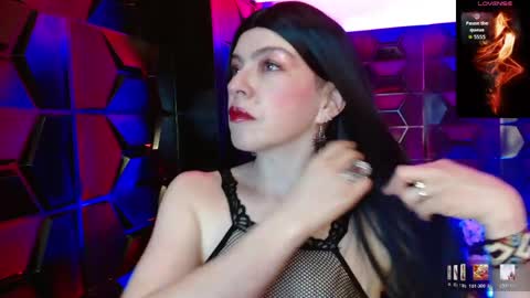 Snapshot of sauvage_lilith chatting on 05/11/26, 03:01 lilith online show from 05/11/26, 03:01
