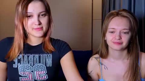 Snapshot of sav_anna chatting on 02/03/25, 02:02 LUNA and ANNA online show from 02/03/25, 02:02