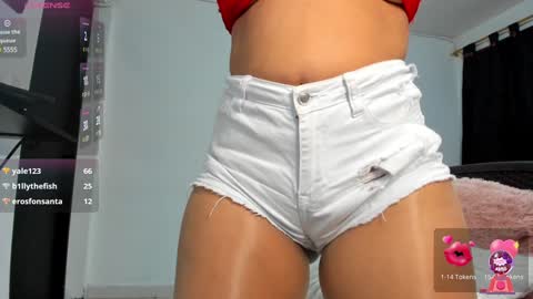 Snapshot of sava_lee chatting on 01/10/25, 12:59 Sava lee online show from 01/10/25, 12:59