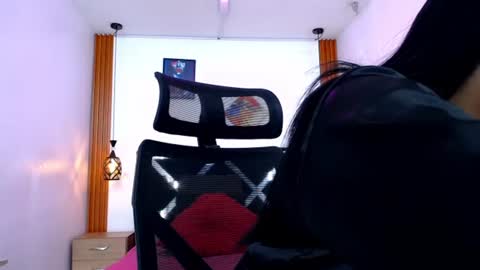 Snapshot of savage_doll chatting on 06/21/26, 02:47 ANGELICA online show from 06/21/26, 02:47