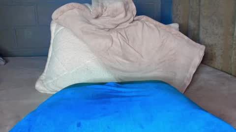 Snapshot of savageboyx chatting on 02/25/25, 10:37 SAVAGEBOY julian online show from 02/25/25, 10:37