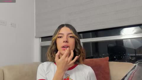 savagesweethearts online show from 10/20/25, 01:50