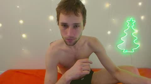 Snapshot of savak_hottie chatting on 01/20/25, 09:53 Savak Laakem online show from 01/20/25, 09:53