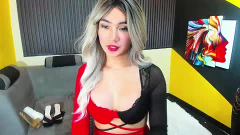 Patricia online show from 01/28/25, 04:08