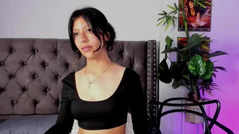 Snapshot of savannah_cameron chatting on 12/12/24, 03:37 Savannah online show from 12/12/24, 03:37