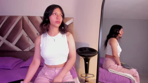 Snapshot of savannah_cameron chatting on 01/30/25, 12:27 Savannah online show from 01/30/25, 12:27
