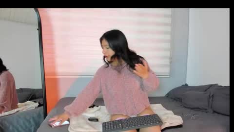 Snapshot of savannah_cameron chatting on 10/14/25, 02:29 Savannah online show from 10/14/25, 02:29