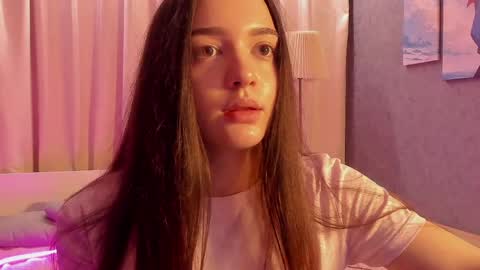 savannah_h online show from 04/24/26, 08:33