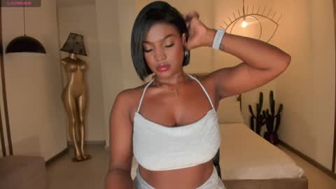 Snapshot of savannahstorm_ chatting on 01/08/25, 11:32 S a v a n n a h online show from 01/08/25, 11:32