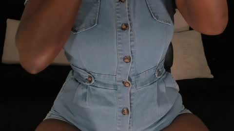 Snapshot of savannahstorm_ chatting on 01/20/25, 12:18 S a v a n n a h online show from 01/20/25, 12:18