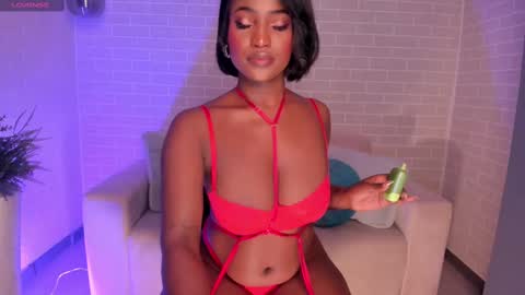 Snapshot of savannahstorm_ chatting on 02/13/25, 01:26 S a v a n n a h online show from 02/13/25, 01:26
