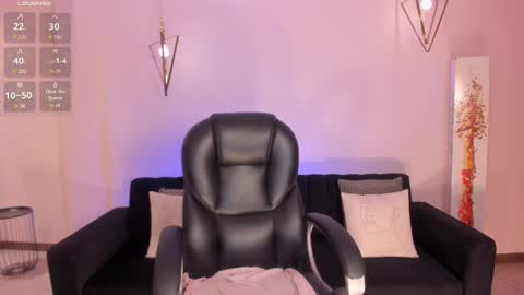 Snapshot of savannahstorm_ chatting on 03/03/25, 06:22 S a v a n n a h online show from 03/03/25, 06:22