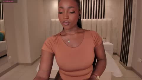 S a v a n n a h  online show from 11/21/25, 09:46