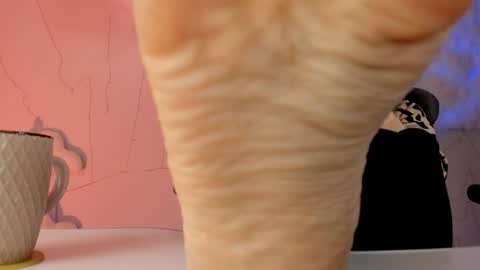 Snapshot of save_the_qween chatting on 01/16/25, 07:49 save the qween online show from 01/16/25, 07:49