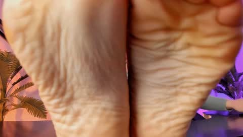 Snapshot of save_the_qween chatting on 01/30/25, 01:21 save the qween online show from 01/30/25, 01:21