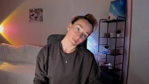 Snapshot of save_the_qween chatting on 11/02/25, 11:23 save the qween online show from 11/02/25, 11:23