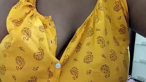 Anjali online show from 04/20/26, 03:26