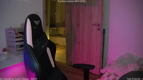 Naomi online show from 04/22/26, 06:20