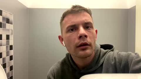 Snapshot of sawa08051989 chatting on 01/31/25, 10:42 chamomile online show from 01/31/25, 10:42