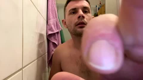 Snapshot of sawa08051989 chatting on 02/04/25, 08:28 chamomile online show from 02/04/25, 08:28