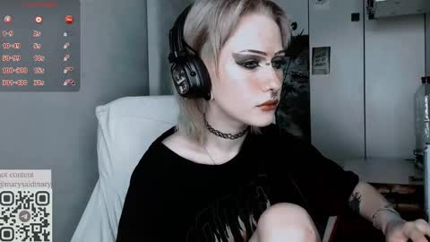 pronoun she. name Mary. age 21. online show from 09/13/25, 01:27