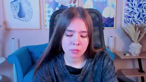 Snapshot of sayaheartnet chatting on 06/17/26, 08:17 Saya online show from 06/17/26, 08:17