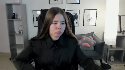 Saya online show from 07/23/26, 10:24