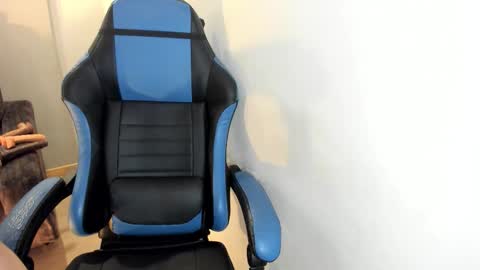 scarbadgirl_ online show from 11/24/25, 03:28