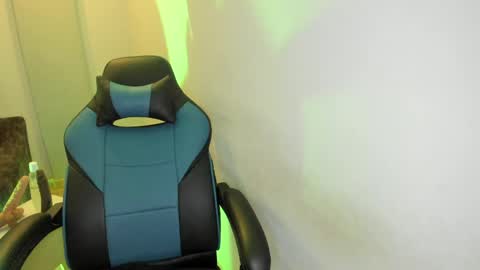 scarbadgirl_ online show from 03/30/26, 03:18