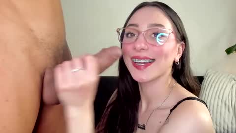 Snapshot of scarett_jackson chatting on 02/14/25, 12:51 Scarett Jackson online show from 02/14/25, 12:51