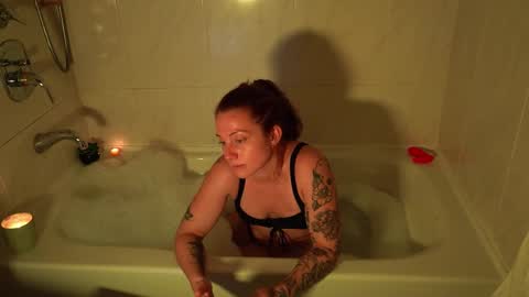 scarlajade online show from 11/20/25, 03:50