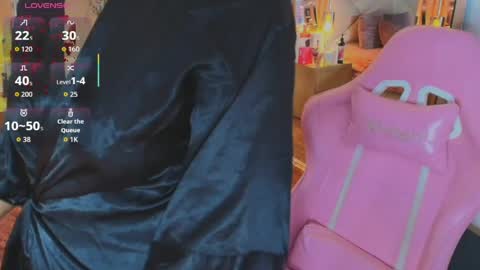 scarleett_ebony online show from 04/18/26, 07:07