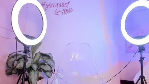 Scarlett online show from 01/24/25, 09:15