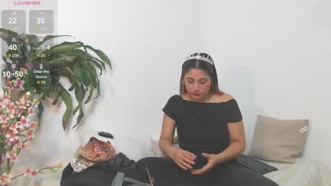 scarlet_100 online show from 04/06/26, 02:20