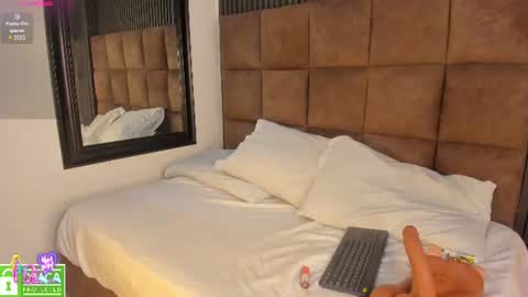 Snapshot of scarlet__love__ chatting on 06/23/26, 11:52 scarlet__love__ online show from 06/23/26, 11:52