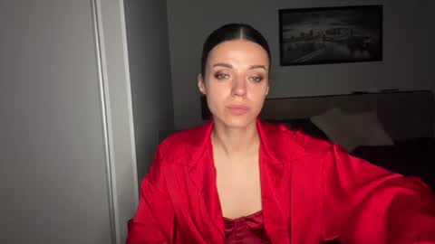 Snapshot of scarlet_daisy_ chatting on 06/19/26, 07:56 Sophie online show from 06/19/26, 07:56