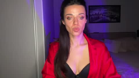 Snapshot of scarlet_daisy_ chatting on 07/22/26, 07:22 Sophie online show from 07/22/26, 07:22