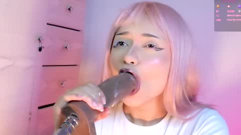 scarlet_gold online show from 04/10/26, 01:22