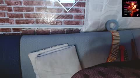 Scarlet online show from 03/18/26, 06:05