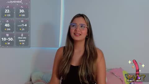 Scarlet  online show from 10/17/25, 08:44