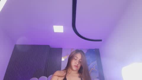 Scarlet  online show from 03/25/26, 12:00