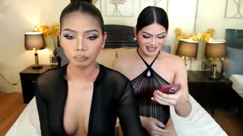 Scarlet online show from 04/23/26, 08:02