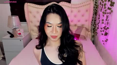 scarlet_sweet6969 online show from 10/09/25, 01:42