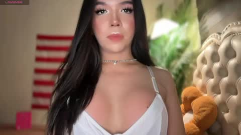 scarlet_sweet6969 online show from 04/19/26, 12:48