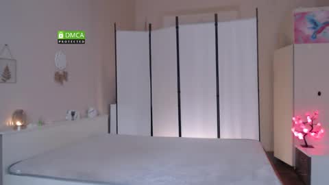 Snapshot of scarlet_sweety chatting on 06/04/26, 04:57 scarlet_sweety online show from 06/04/26, 04:57