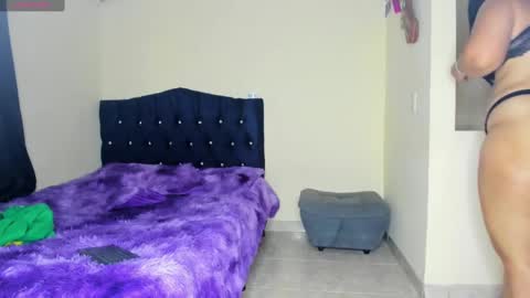 scarlet_tommy online show from 01/08/25, 10:16